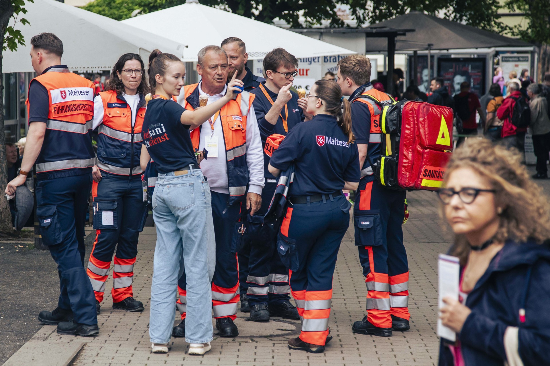 Malteser Stand auf der Kirchenmeile des Katholikentags 2024