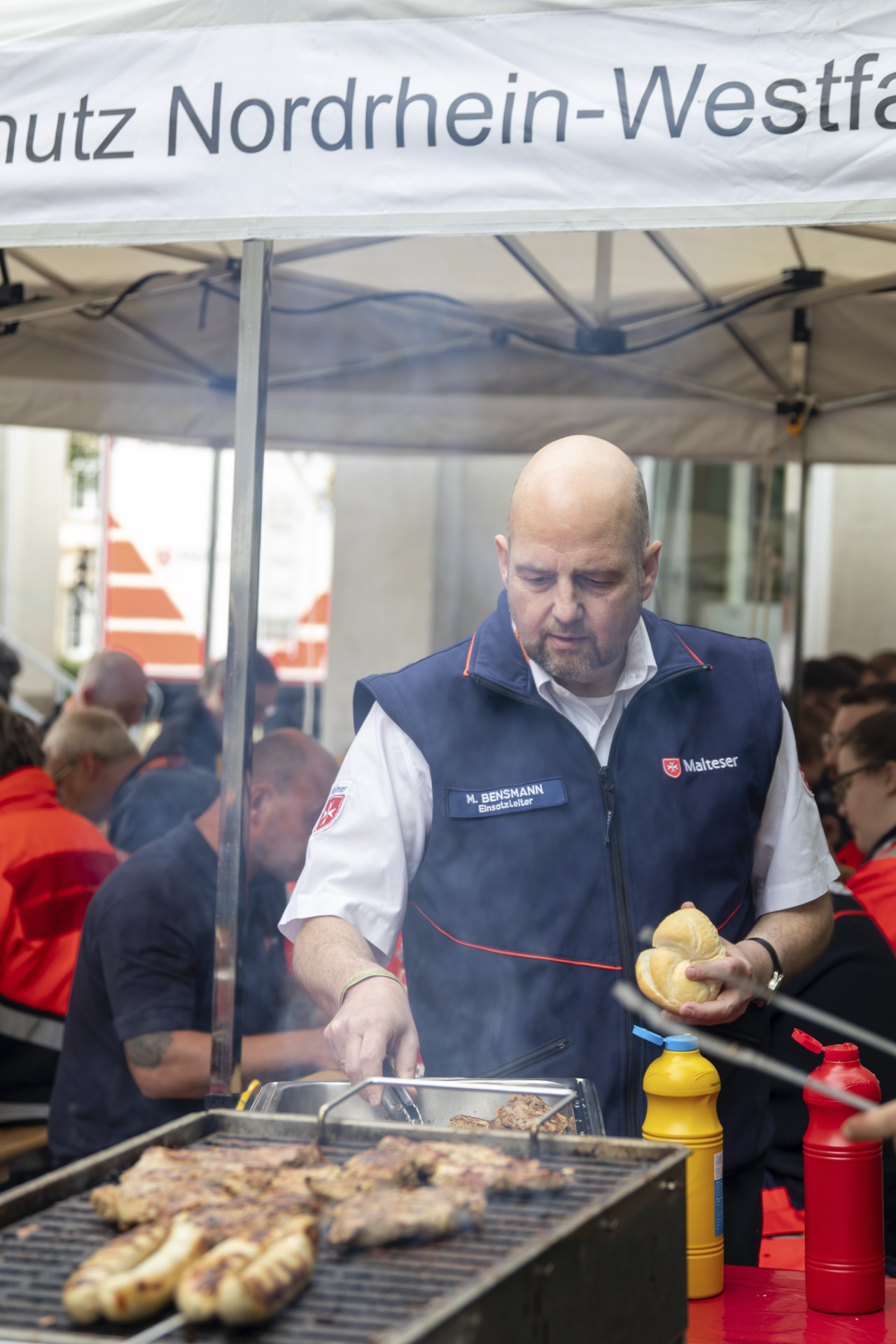 BBQ für die Malteser Einsatzkräfte in der zentralen Helferunterkunft